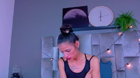 C H A N E L online show from November 11, 2025, 2:55 am