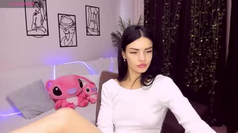 chaneljem online show from October 9, 2025, 10:57 am