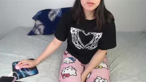 Snapshot of chanelsexyy chatting on December 11, 2024, 11:21 pm Viviana 3 online show from December 11, 2024, 11:21 pm