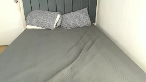 Snapshot of chanelsexyy chatting on February 4, 2025, 1:34 am Viviana 3 online show from February 4, 2025, 1:34 am