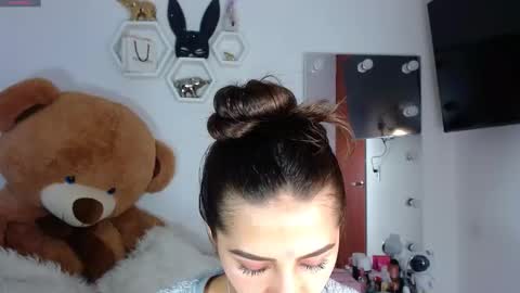 Snapshot of channelrose_1 chatting on December 16, 2024, 9:20 pm Isabella online show from December 16, 2024, 9:20 pm