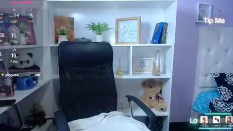 Snapshot of chantal_adams0 chatting on June 25, 2026, 2:10 pm chantal online show from June 25, 2026, 2:10 pm