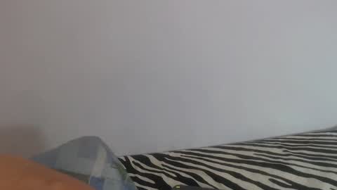 Raquel  online show from January 12, 2025, 12:01 pm