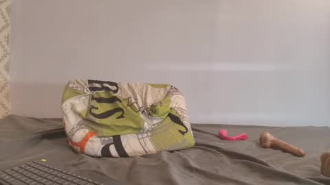 Raquel  online show from February 22, 2025, 6:19 pm