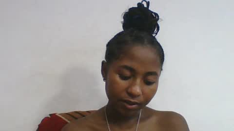 Snapshot of chantale483461 chatting on June 15, 2026, 5:59 pm chantale483461 online show from June 15, 2026, 5:59 pm
