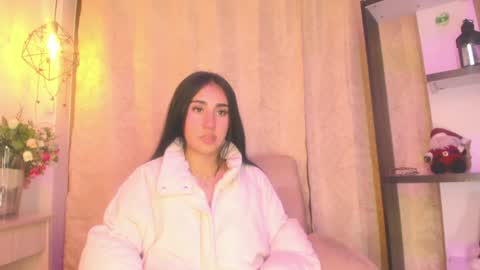 Chantall online show from December 24, 2024, 6:33 am