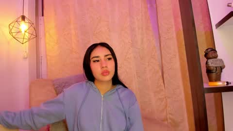 Chantall online show from January 25, 2025, 4:45 am