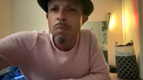 chaone11 online show from November 18, 2025, 10:09 am