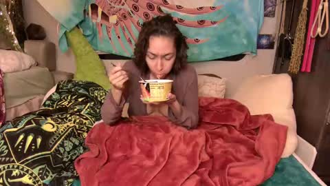 fish online show from December 25, 2024, 4:54 am