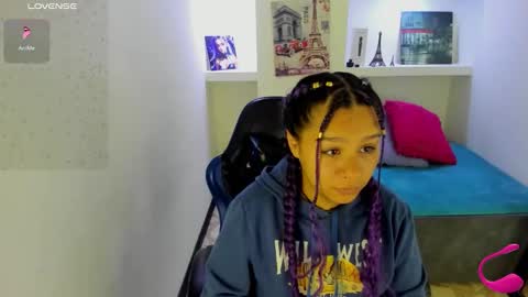 charis 2 online show from September 26, 2025, 2:48 am