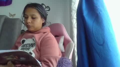 charis 2 online show from April 15, 2026, 7:58 pm