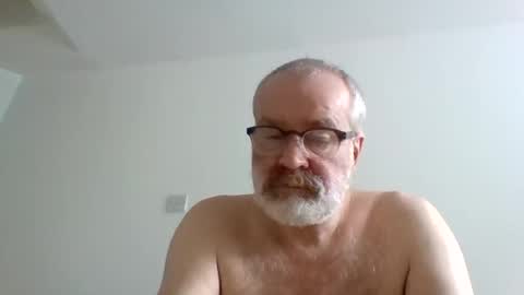 charlee19 online show from October 22, 2025, 2:28 pm