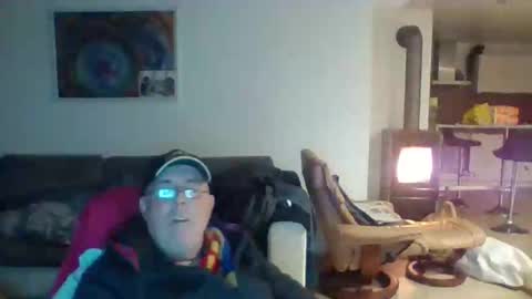 charles6064 online show from January 18, 2026, 8:45 pm