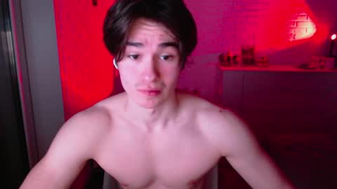 charleshanson69 online show from April 3, 2026, 7:01 pm