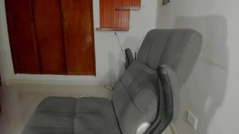 charley_morgan online show from February 15, 2025, 9:59 pm