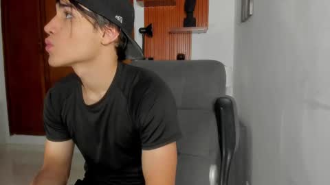 charley_morgan online show from February 21, 2025, 6:48 pm