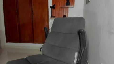 charley_morgan online show from February 21, 2025, 9:54 pm