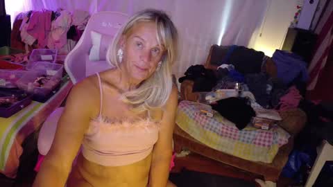 Charli online show from September 23, 2025, 11:08 pm