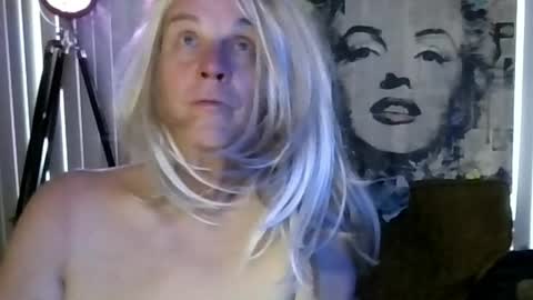 Snapshot of charli_girl chatting on May 5, 2026, 12:07 am Charli online show from May 5, 2026, 12:07 am