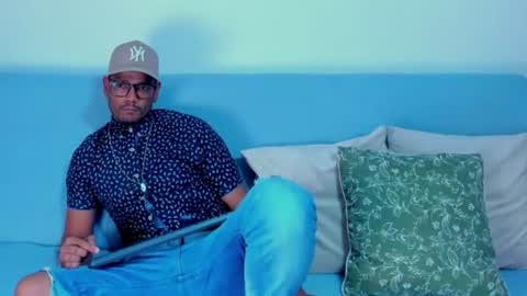 Snapshot of charlie_p_ chatting on July 9, 2026, 10:58 pm charlie_p_ online show from July 9, 2026, 10:58 pm