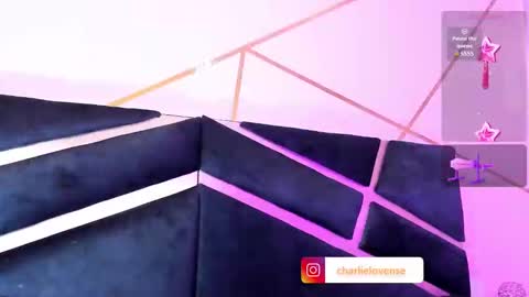 Snapshot of charlie_williams_1 chatting on December 6, 2024, 8:18 pm CHARLIE online show from December 6, 2024, 8:18 pm