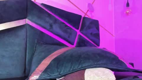 Snapshot of charlie_williams_1 chatting on January 16, 2025, 4:28 am CHARLIE online show from January 16, 2025, 4:28 am