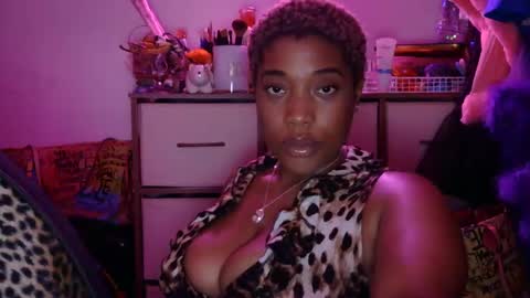 charliecakesssss online show from January 6, 2025, 4:13 pm