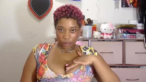 charliecakesssss online show from February 6, 2025, 4:42 am