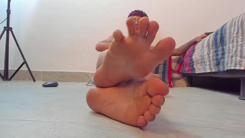 Snapshot of charlieerusso chatting on December 4, 2024, 5:05 am Charles Russo online show from December 4, 2024, 5:05 am