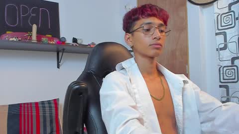 Snapshot of charlieerusso chatting on December 4, 2024, 8:12 am Charles Russo online show from December 4, 2024, 8:12 am