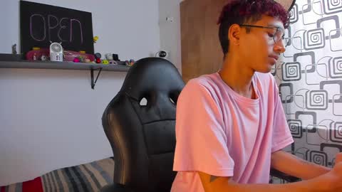 Snapshot of charlieerusso chatting on December 9, 2024, 8:54 pm Charles Russo online show from December 9, 2024, 8:54 pm