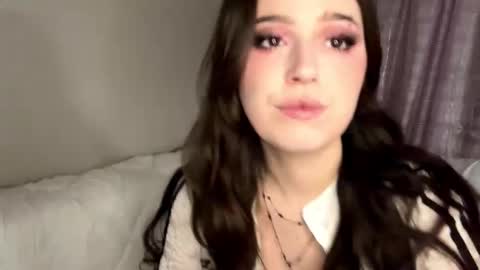 Snapshot of charlieluersen chatting on February 4, 2026, 4:02 pm Freya online show from February 4, 2026, 4:02 pm