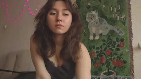 Freya online show from April 16, 2026, 9:10 am