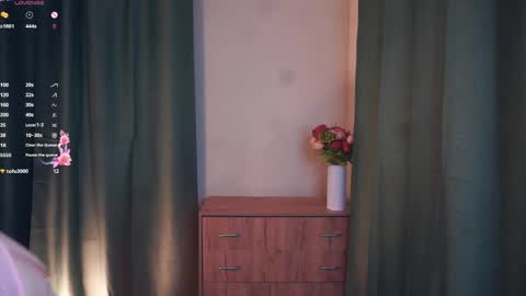 Yumi online show from April 2, 2026, 7:44 pm