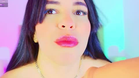 Charloott Evans online show from December 14, 2025, 10:25 pm