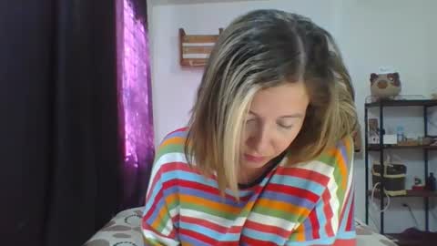 charlott online show from December 27, 2024, 8:07 pm