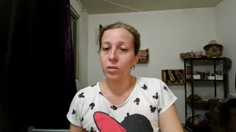 Snapshot of charlot_ponze chatting on July 8, 2026, 3:11 am charlott online show from July 8, 2026, 3:11 am