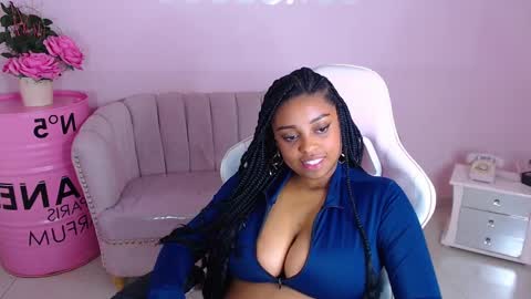 Charlote  online show from December 18, 2024, 5:10 pm