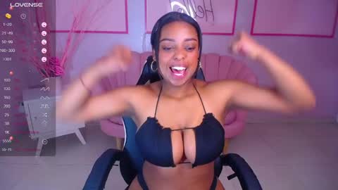 Charlote  online show from January 24, 2025, 1:36 pm