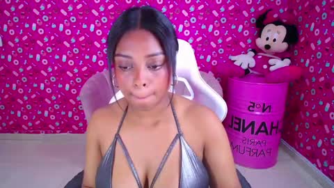 Charlote  online show from February 5, 2025, 4:36 pm