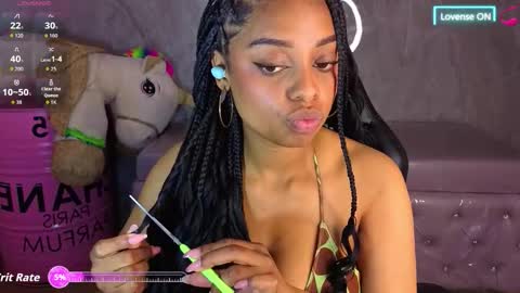 Charlote  online show from February 16, 2026, 1:07 pm