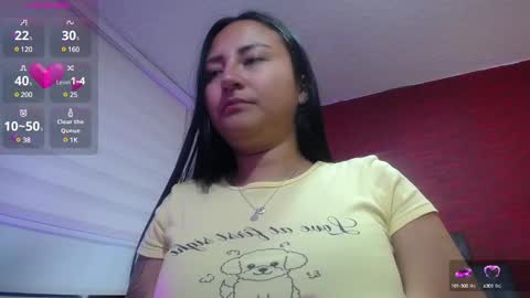 Snapshot of charlott_daphne chatting on January 9, 2025, 12:57 am charlott_daphne online show from January 9, 2025, 12:57 am
