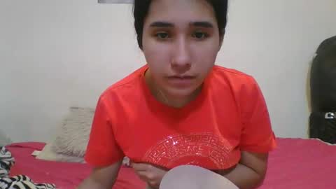 karinaa independent model online show from December 18, 2024, 9:29 pm