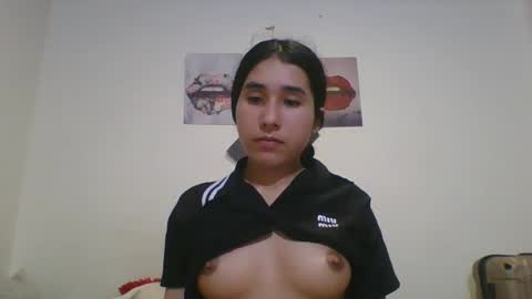 karinaa independent model online show from February 25, 2025, 2:14 am