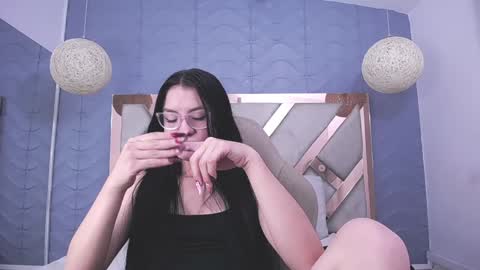 Charlotte colee online show from December 2, 2024, 11:56 am