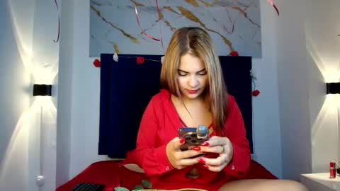   online show from September 22, 2025, 12:29 pm