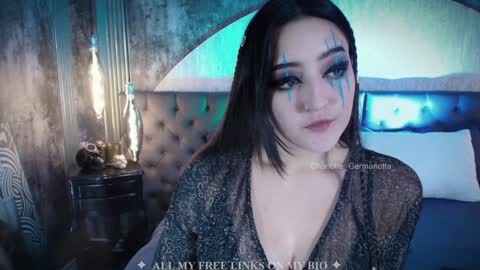 Snapshot of charlotte_germanotta_ chatting on January 24, 2025, 5:00 pm Charlotte online show from January 24, 2025, 5:00 pm