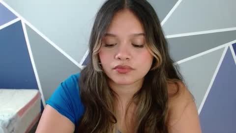 Charlotte  online show from September 30, 2025, 6:13 pm