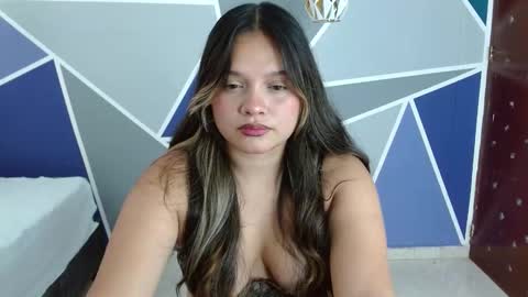 Charlotte  online show from October 2, 2025, 5:42 pm