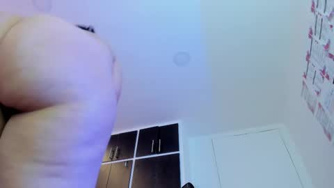 Snapshot of charlotte_icee chatting on February 27, 2025, 7:47 pm Charlotte Icee online show from February 27, 2025, 7:47 pm